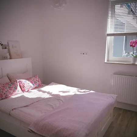 Tasha Aparts Apartment *